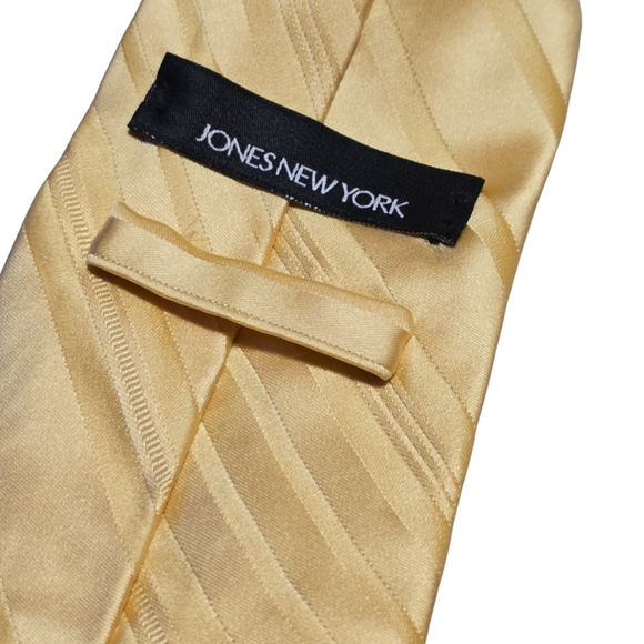 Vintage Jones New York Yellow Striped Mens Tie - Picture 3 of 3